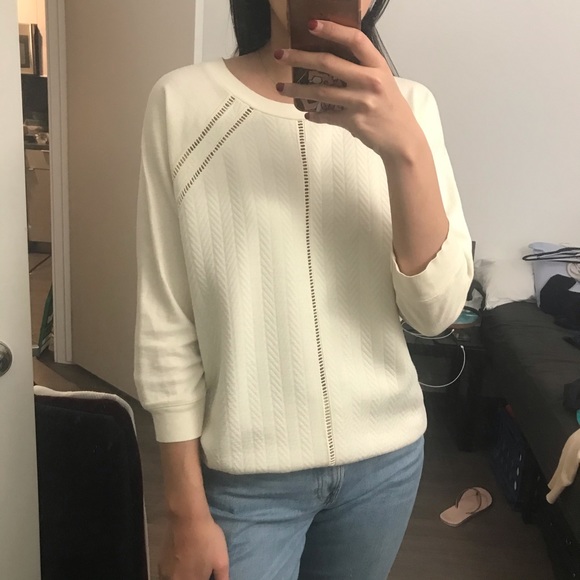 Cream sweater 3/4 sleeve - Picture 1 of 6